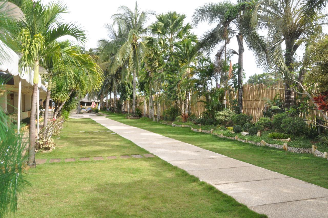 Palawan Seaview Resort Puerto Princesa Ngoại thất bức ảnh