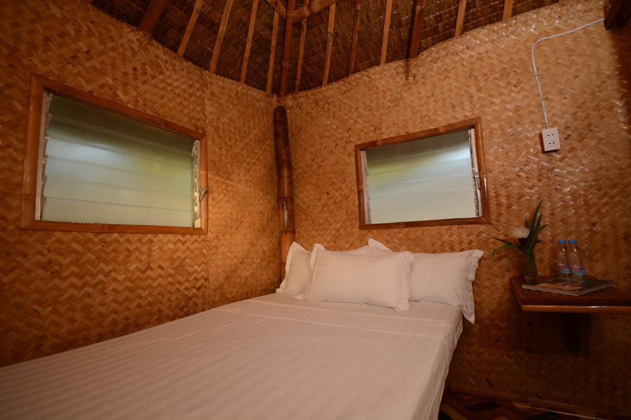 Palawan Seaview Resort Puerto Princesa Ngoại thất bức ảnh