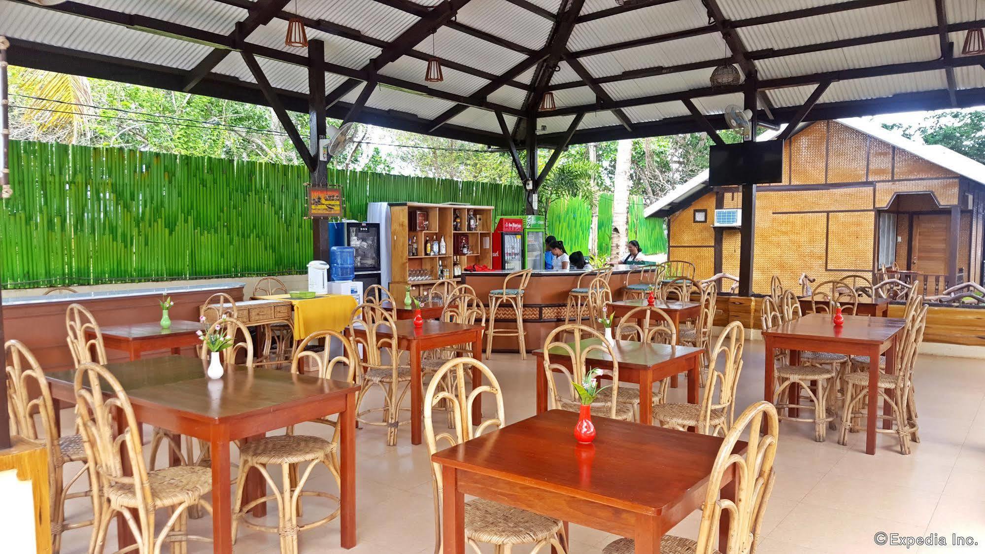Palawan Seaview Resort Puerto Princesa Ngoại thất bức ảnh